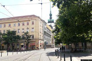 Danuše Muzikářová byla zastřelena 21. srpna 1969 v centru Brna. Bylo jí osmnáct let - Médium.cz